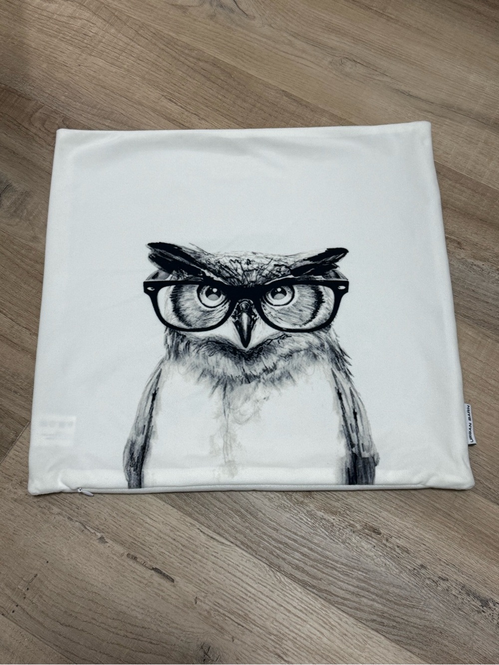 Urban Barn owl throw cushion cover